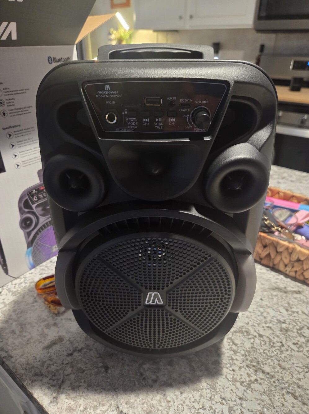 Maxpower Encore-8 Bluetooth Portable Speaker – Black with RGB Lighting